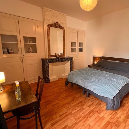 La Colbertine - Charming Apartment In Place Colbert Rochefort  Exteriör bild