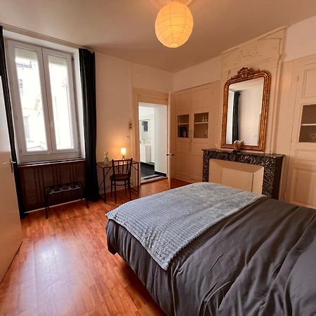 La Colbertine - Charming Apartment In Place Colbert Rochefort  Exteriör bild