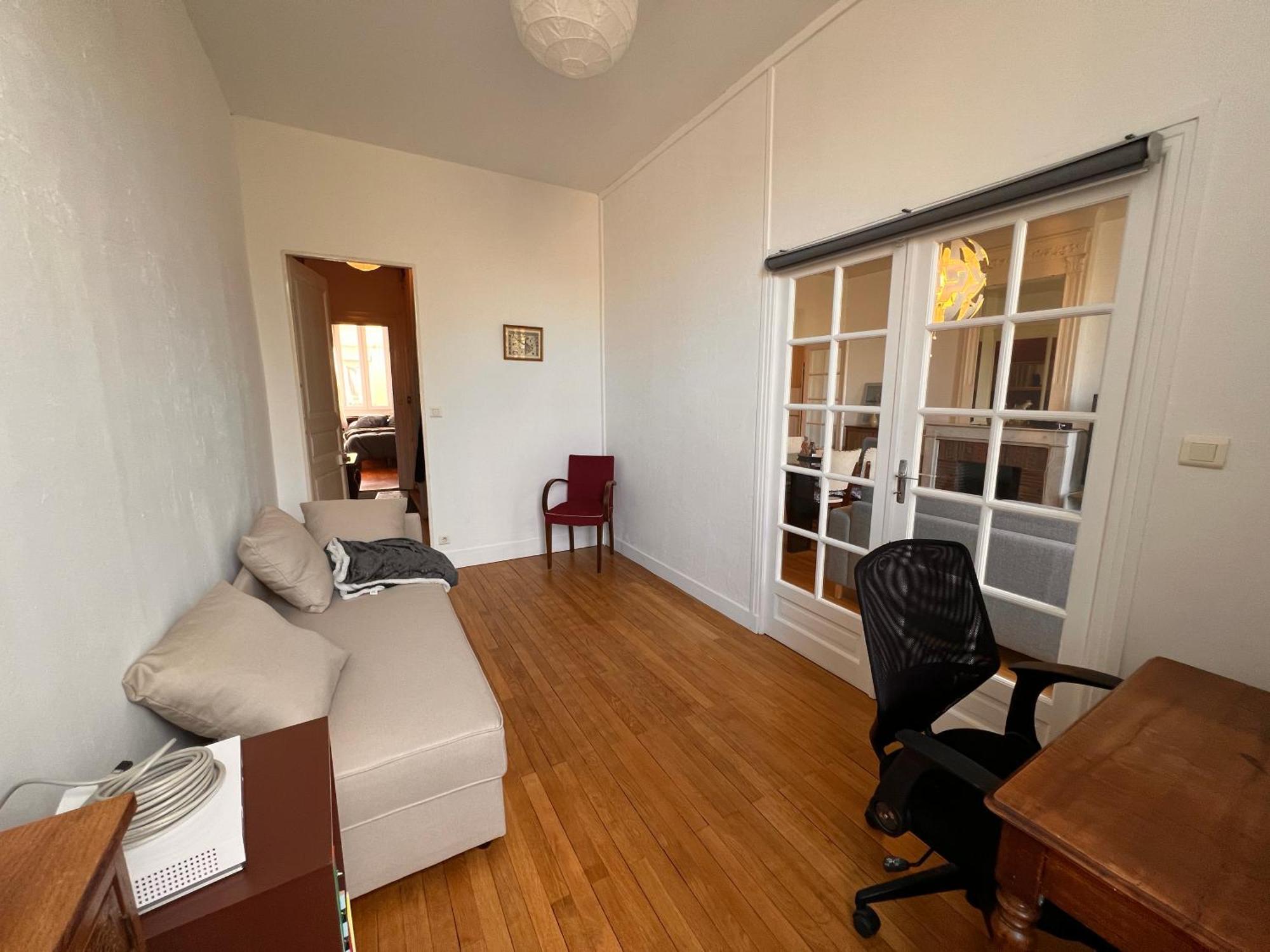 La Colbertine - Charming Apartment In Place Colbert Rochefort  Exteriör bild