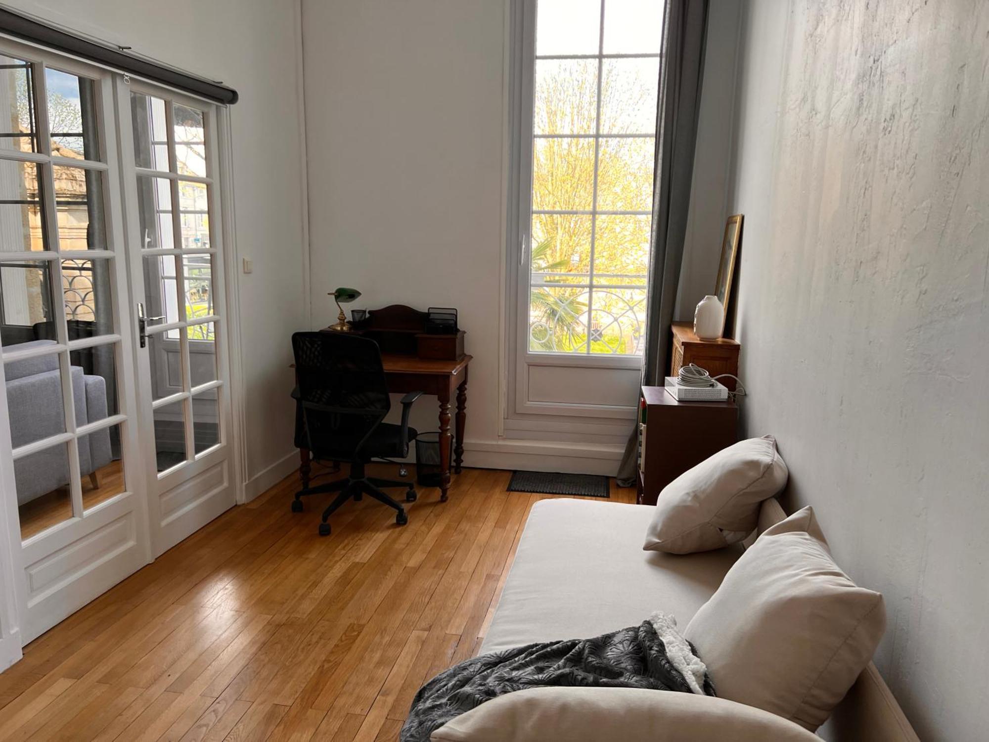 La Colbertine - Charming Apartment In Place Colbert Rochefort  Exteriör bild